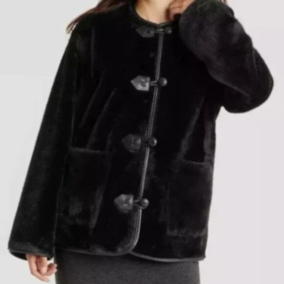 NWT Universal Thread Faux Fur Toggle Jacket in Black – Size XL - Picture 12 of 14